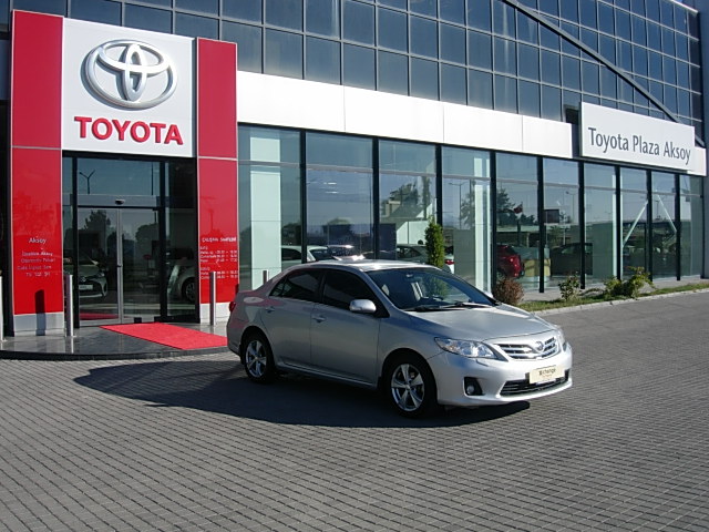 2. El Toyota Corolla resimleri