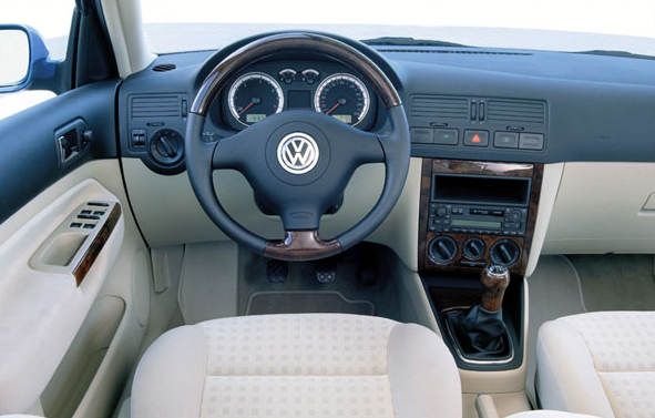 Volkswagen Bora araba resimleri