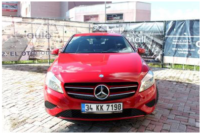 Kırmızı renk Mercedes - Benz A resimleri