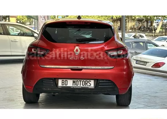 36 Ay Taksitle Renault Clio