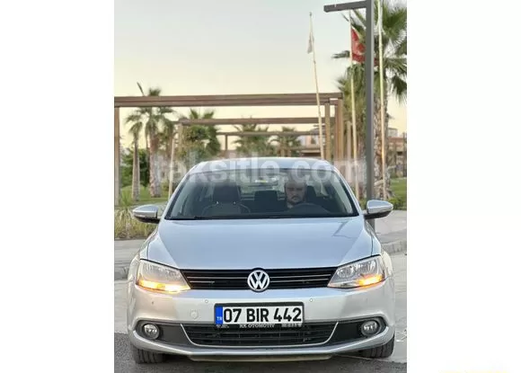 12 Ay Taksitle Volkswagen Jetta