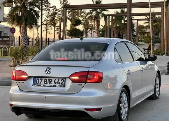 2011 Model Gri (Gümüş) Renk Volkswagen Jetta