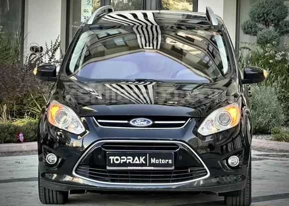 12 Ay Taksitle Ford C-Max