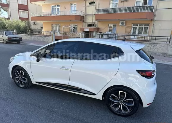 36 Ay Senetle Renault Clio