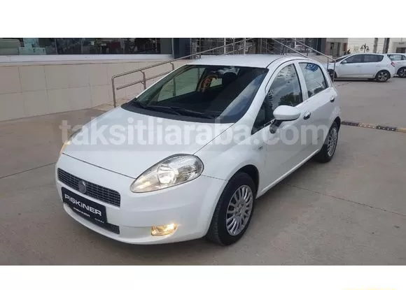 24 Ay Senetle Fiat Punto