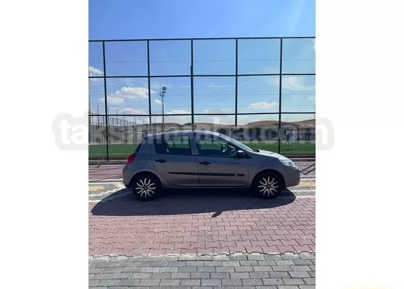 Gri (metalik) Renk Renault Clio