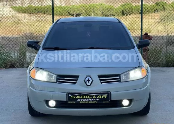 2005 Model Renault Megane