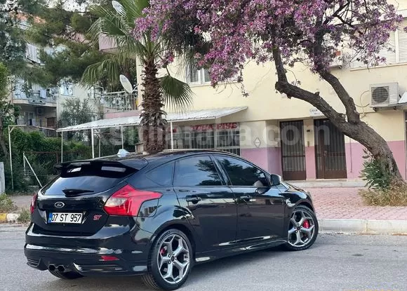 24 Ay Taksitle Ford Focus