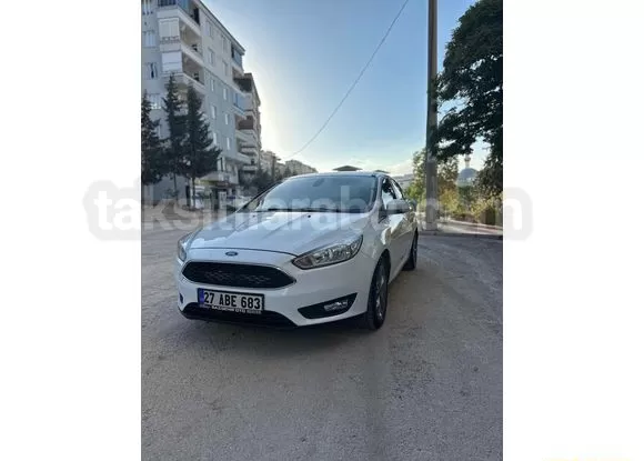 36 Ay Taksitle Ford Focus